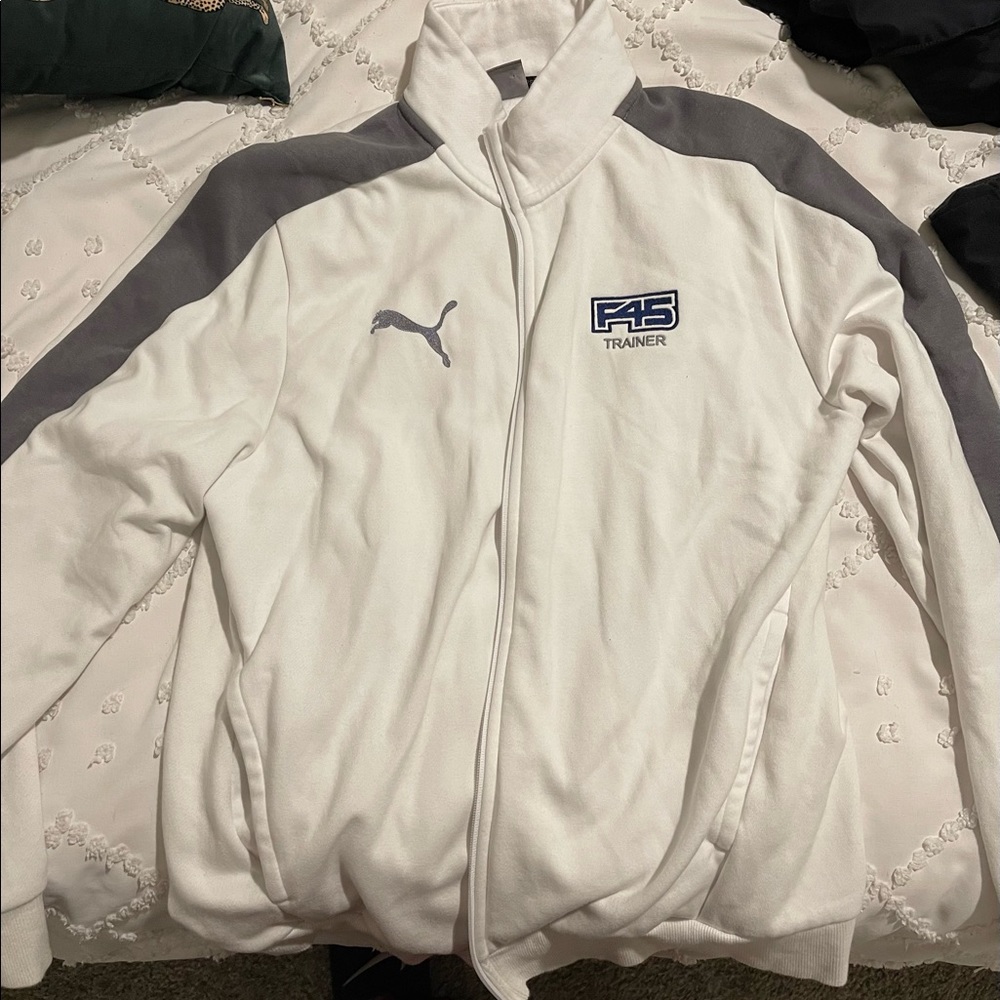 F45 Trainer Jacket - image 1